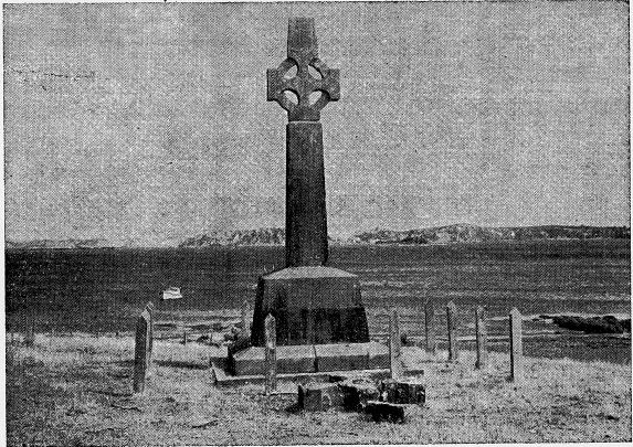Marsden Cross at Oihi Bay with broken piece in foreground. Taken from ‘Church & People’ December 1964.